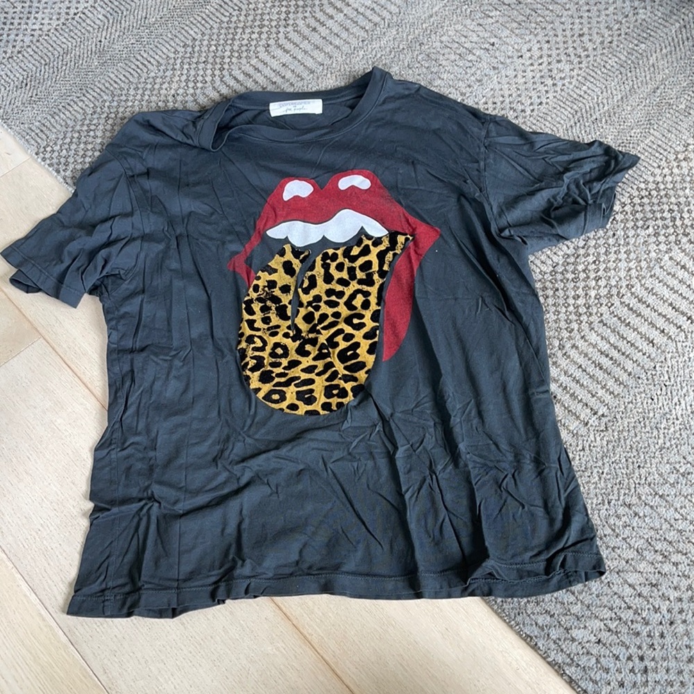 Free people tee shirt